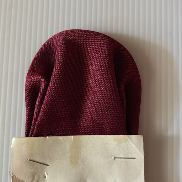Vintage Burgundy Pocket Handkerchief Square Insert - Picture 5 of 5